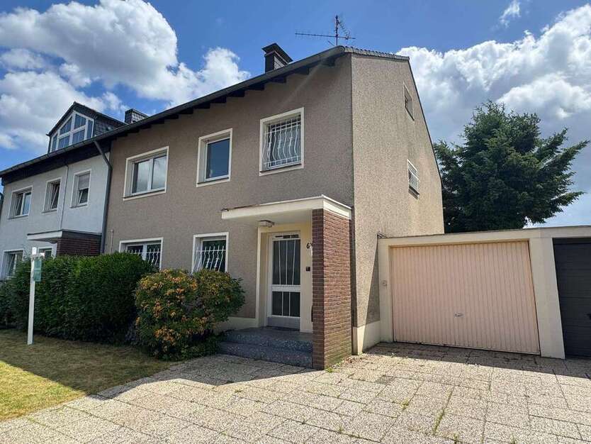 Haus zum Kaufen in EschAuweiler 650.000 € 203 m²