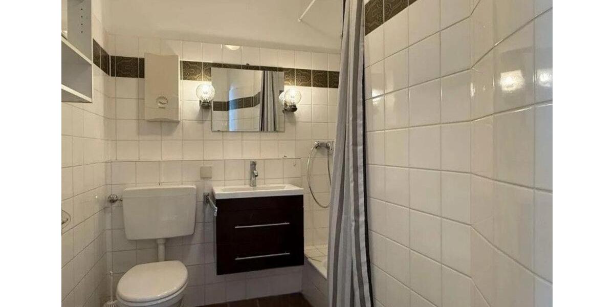 Etagenwohnung Tönisvorst - 2 Zimmer, 61 m&sup2;, 800&euro; | Angebot:26406346