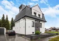 Komplett saniertes Einfamilienhaus mit moderner Ausstattung & traumhaftem, großzügigem Garten