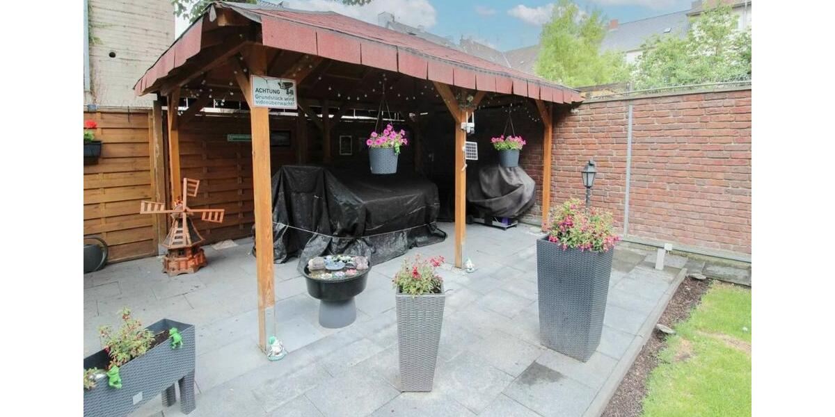 Schöne Wohnung in Krefeld-Inrath mit eigenem Garten 2 zimmer