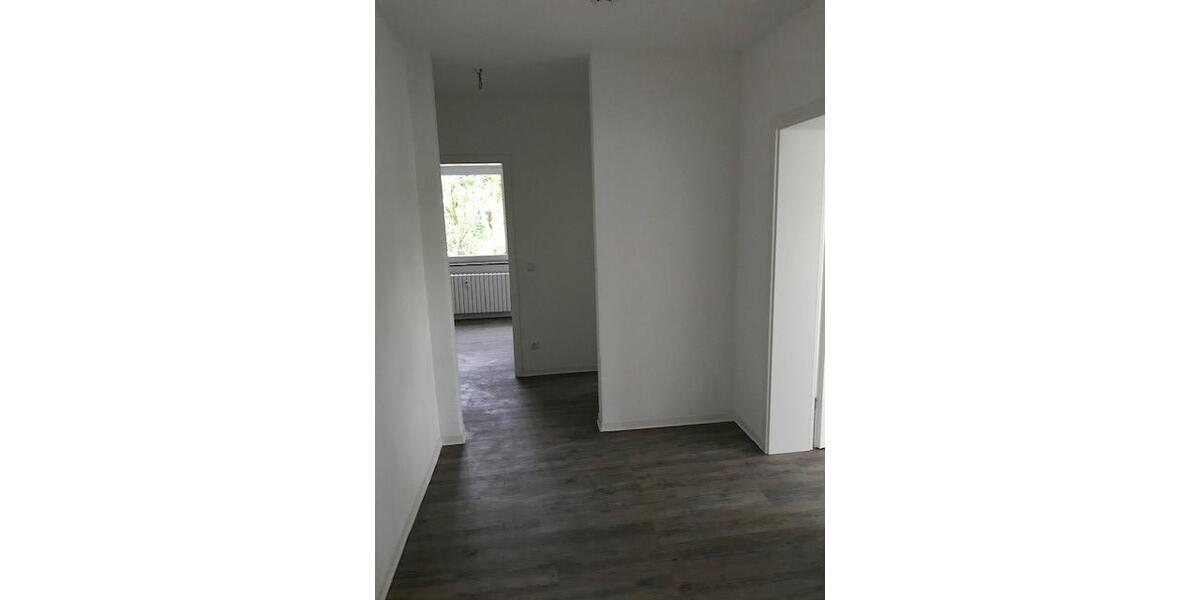 Etagenwohnung Krefeld Benrad - 3 Zimmer, 74 m&sup2;, 660&euro; | Angebot:25793792