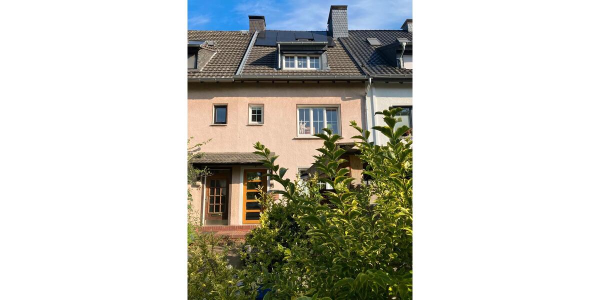 Reihenhaus Neuss Furth-Mitte - 7 Zimmer, 167 m&sup2;, 499.000&euro; | Angebot:27425792