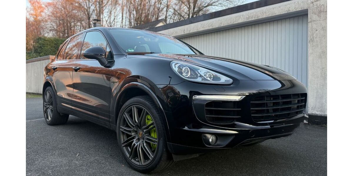 Porsche Cayenne 99.450 km 37.600 &euro; Wuppertal 42111