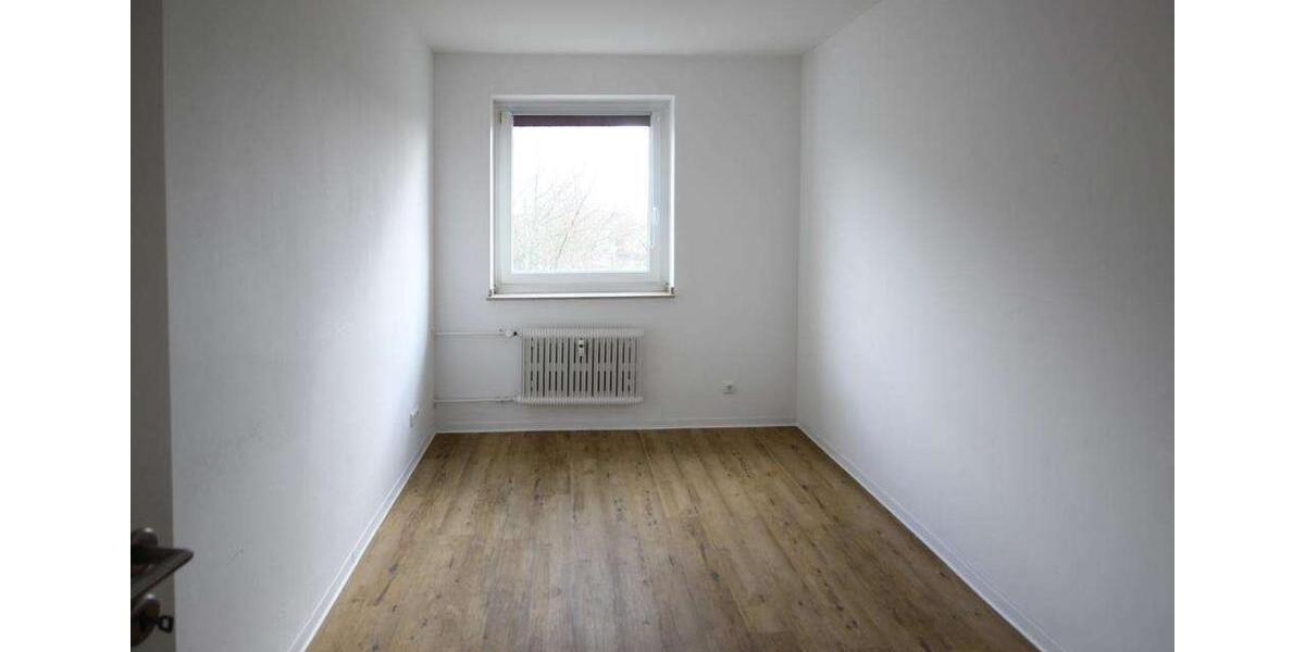 Etagenwohnung Krefeld Fischeln - 3 Zimmer, 76 m&sup2;, 650&euro; | Angebot:26234175