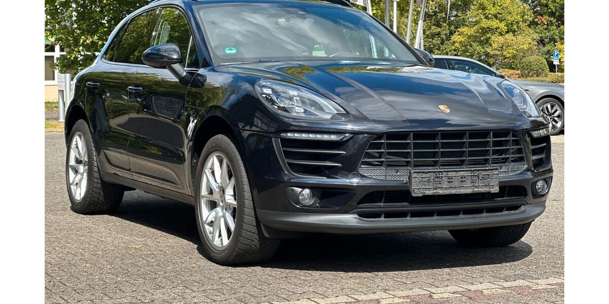 Porsche Macan 93.670 km 44.950 &euro; Mönchengladbach 41238