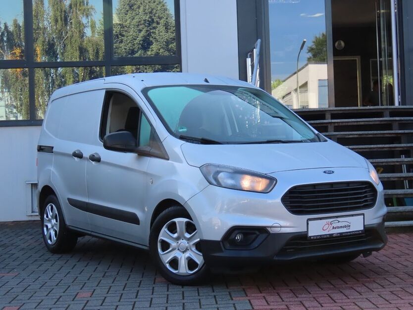 Ford Transit Courier 14.939 km 12.900 € Neuss 41469