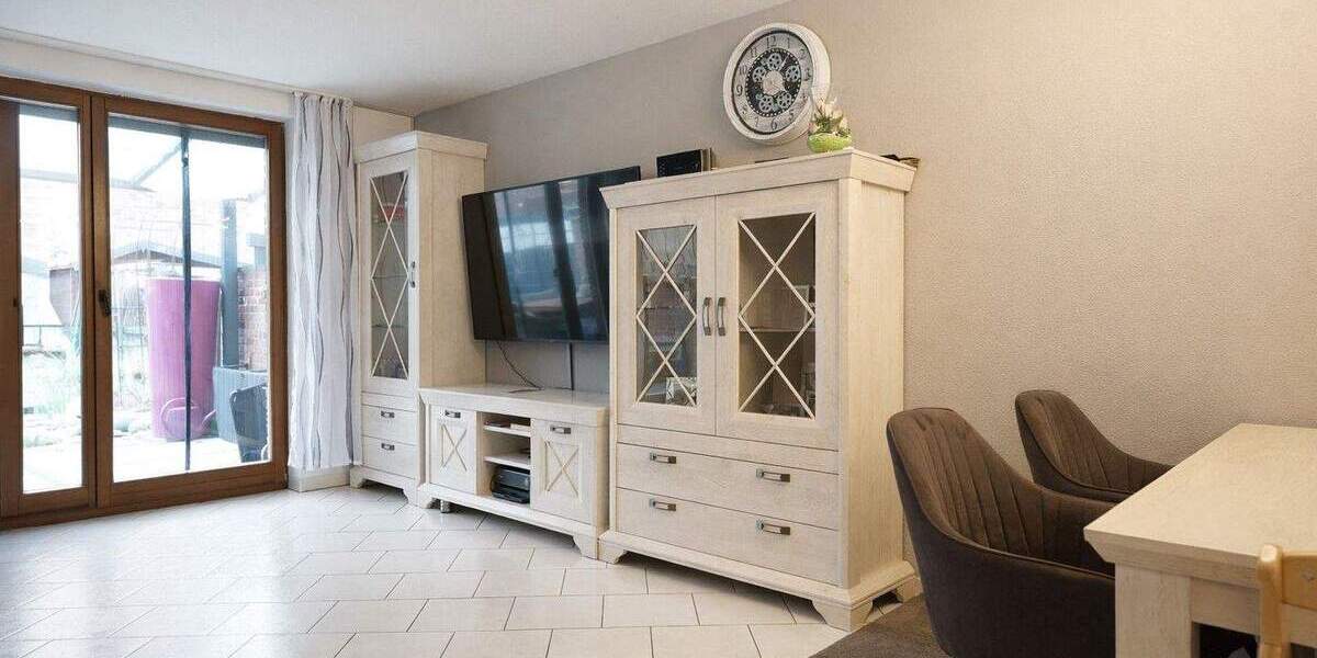 Reihenmittelhaus Krefeld / Uerdingen Uerdingen - 5 Zimmer, 122 m&sup2;, 398.000&euro; | Angebot:25800735