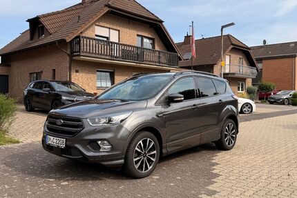 Ford Kuga 5.000 km 16.499 € Bergheim 50126