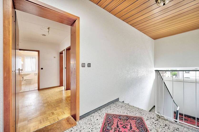 Hell. Sonnig. Gut gelegen. | 2-Zimmer-Wohnung mit Südbalkon und Garage in Mülheim Holthausen