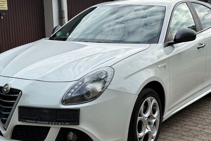 Alfa Romeo Giulietta 250.000 km 4.940 &euro; Düsseldorf 40468