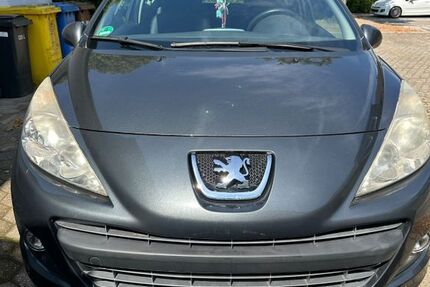 Peugeot 207 158.000 km 1.599 &euro; Willich 47877