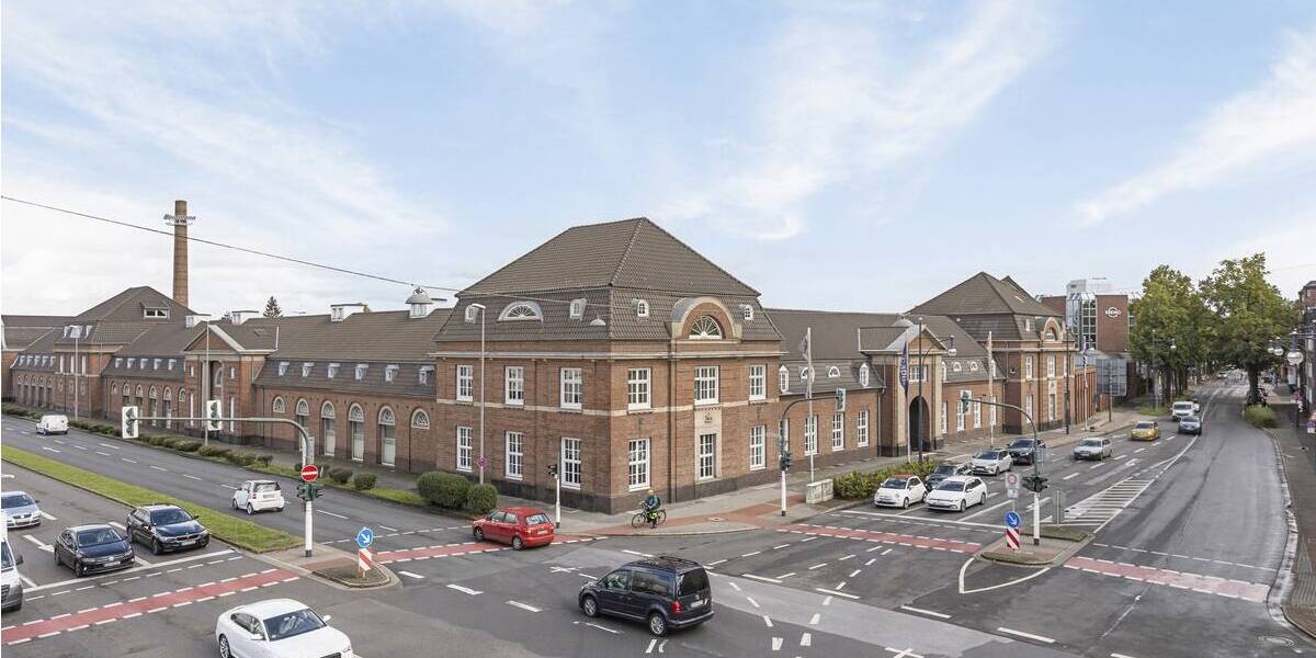 ATTRAKTIVE 204 m² GROßE BÜROFLÄCHE IN TRADITIONS-LIEGENSCHAFT 1 zimmer