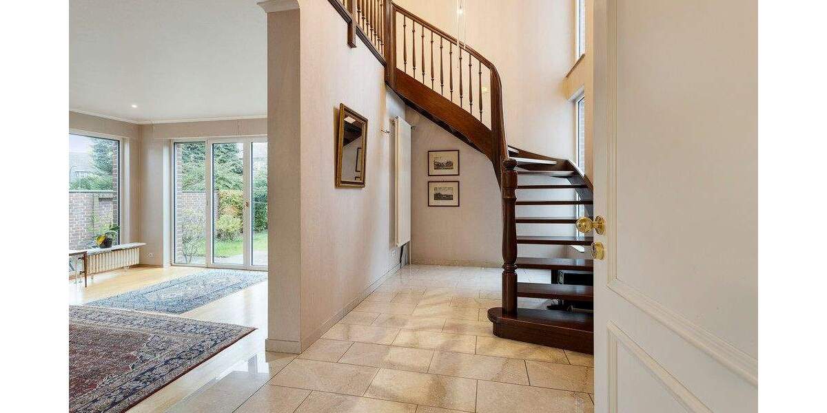 Großes Charmantes Generationenhaus in begehrter Lage! 7 zimmer