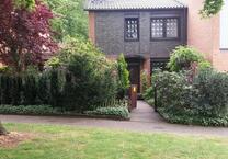 Sanierungsbedürftiges Reihenmittelhaus in Düsseldorf-Garath