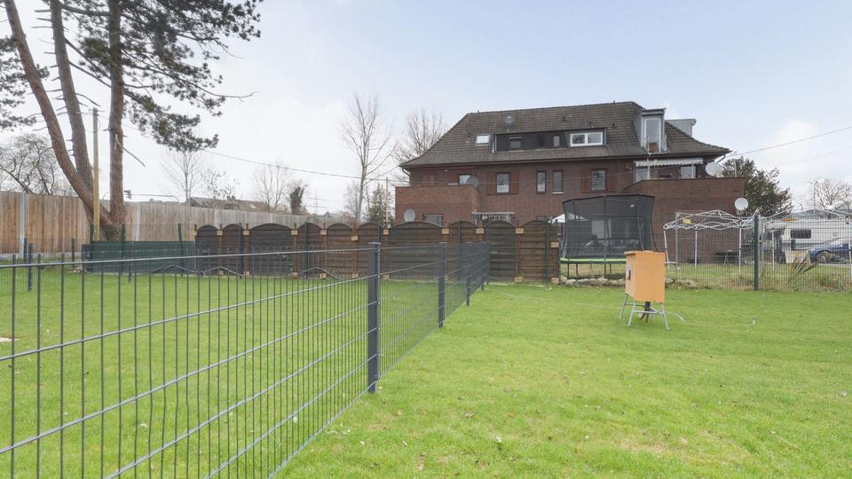 Doppelhaushälfte Pulheim - 5 Zimmer, 197 m&sup2;, 2.550&euro; | Angebot:25219536