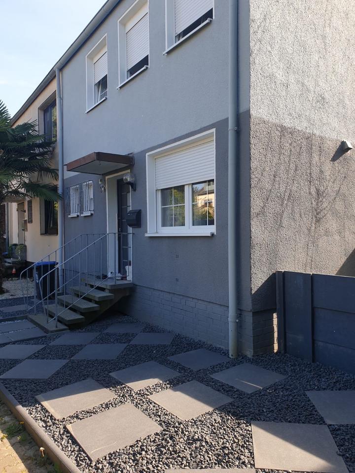 Saniertes Reihenendhaus mit Garten in Düsseldorf-Vennhausen