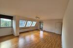 Dachgeschoßwohnung Korschenbroich - 3 Zimmer, 94 m&sup2;, 1.050&euro; | Angebot:25765386