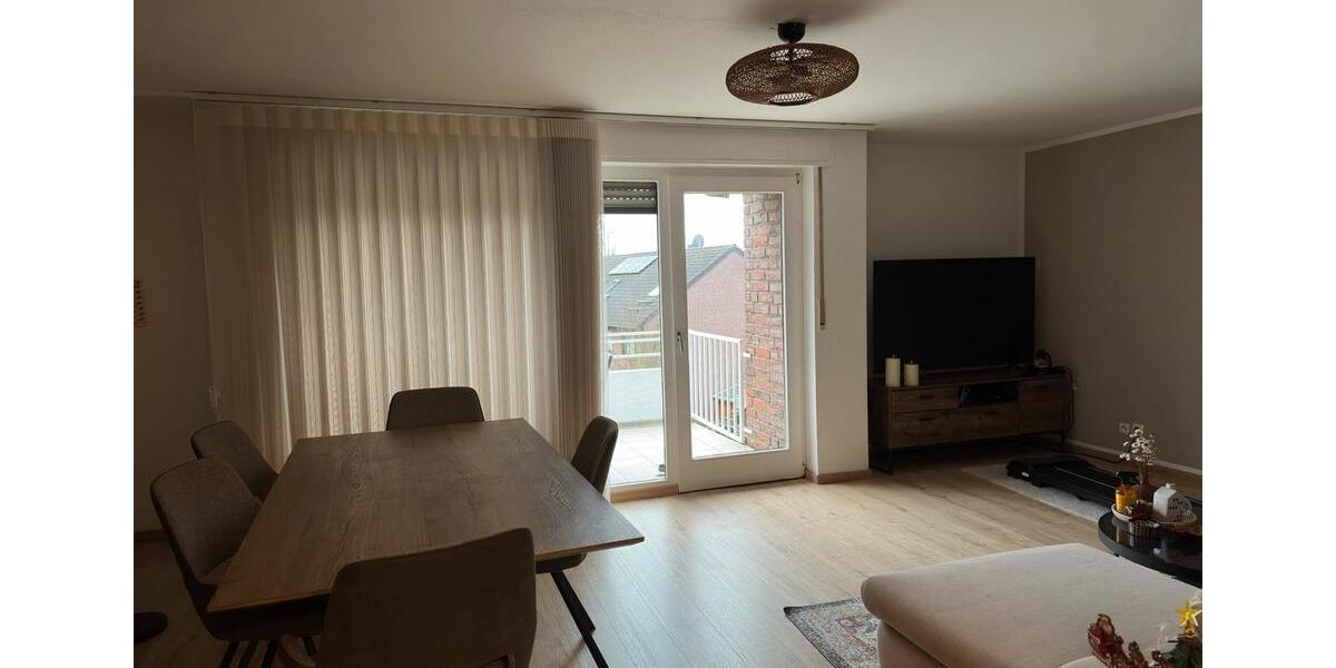 Etagenwohnung Duisburg Rheinhausen - 4 Zimmer, 102 m&sup2;, 297.500&euro; | Angebot:25170644