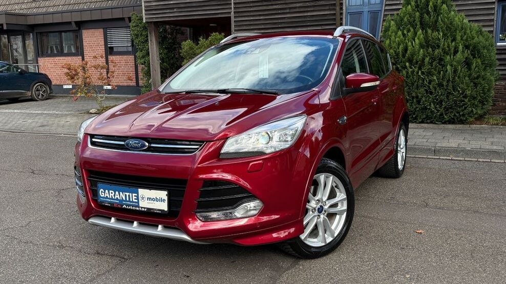 Ford Kuga 97.000 km 11.390 € Mönchengladbach 41068