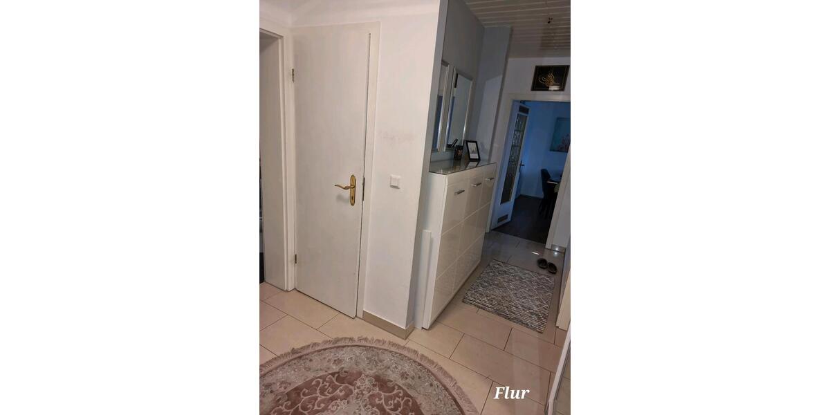 Etagenwohnung Remscheid Reinshagen - 4 Zimmer, 84 m&sup2;, 180.000&euro; | Angebot:24980634