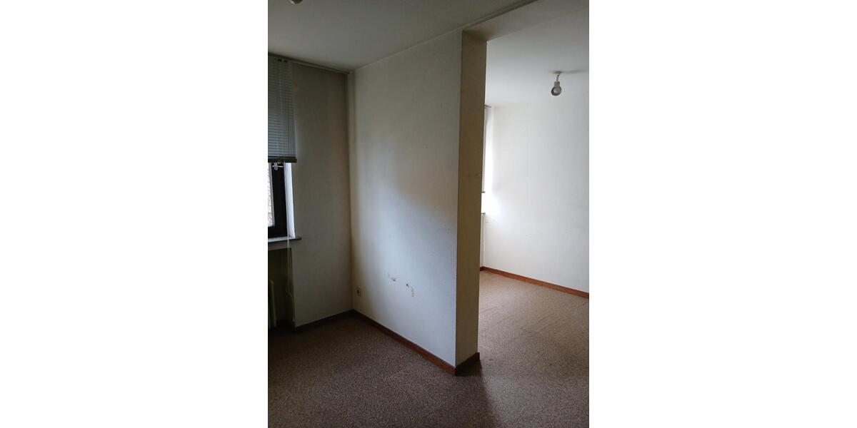 Etagenwohnung Viersen Hülsdonk - 3 Zimmer, 80 m&sup2;, 135.000&euro; | Angebot:25235878