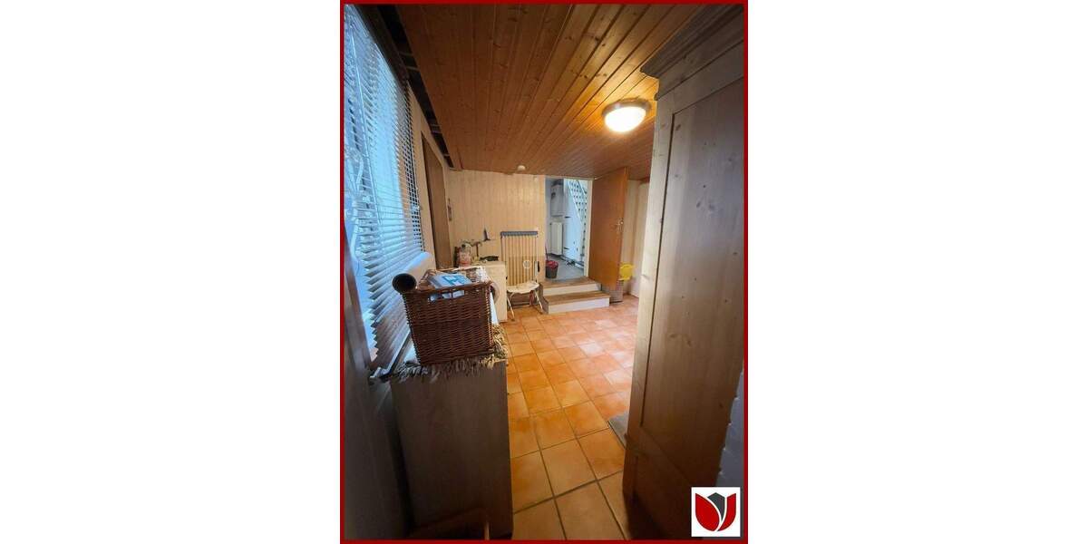 Wohnliches Zuhause in zentraler Lage von Leichlingen - ideal auch für Familien - kompakt und pflegeleicht 8 zimmer