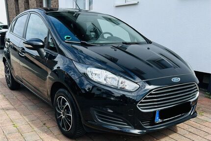 Ford Fiesta 117.472 km 4.500 &euro; Rommerskirchen 41569