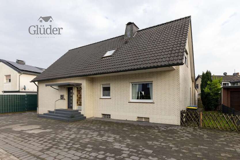 Haus zum Kaufen in Moers 479.000 € 125 m²