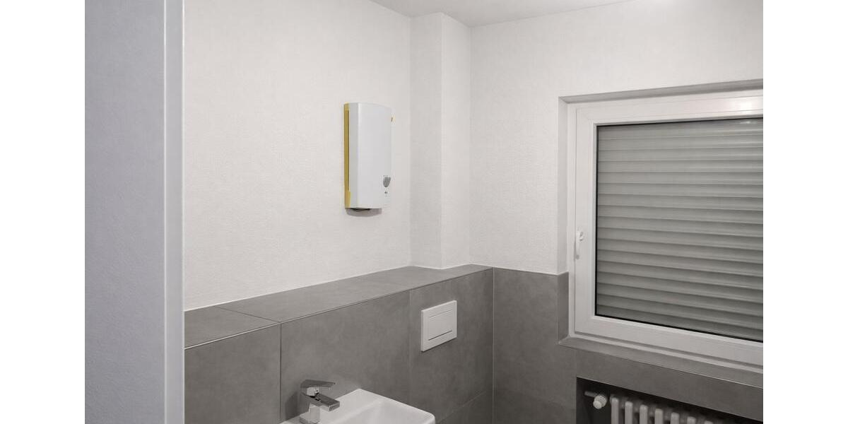 Etagenwohnung Viersen Hülsdonk - 2 Zimmer, 74 m&sup2;, 888&euro; | Angebot:25946698