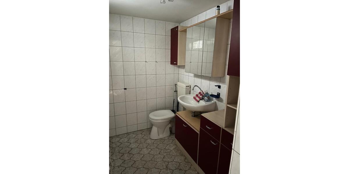 Reihenhaus Köln Nippes - 4 Zimmer, 100 m&sup2;, 1.200&euro; | Angebot:25511641