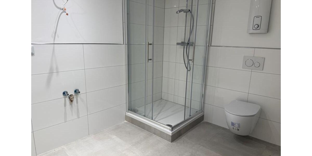 Dachgeschoßwohnung Duisburg Rheinhausen - 4.5 Zimmer, 90 m&sup2;, 900&euro; | Angebot:25142369