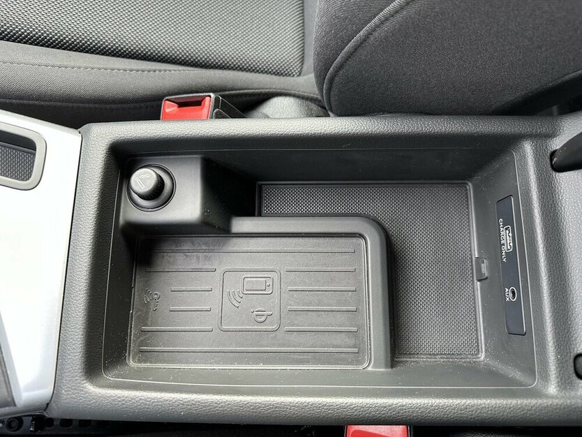 Audi A4 2,0 TDI / Automatik / Navi MMI / LED / AHK 135.000 km 18.900 € Mönchengladbach 41066