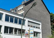 Helle 3-Zimmer Wohnung in zentraler Lage (Pempelfort) & Garage