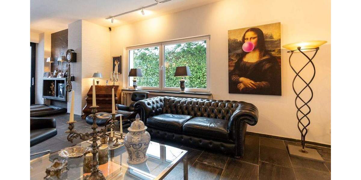 Luxuriöses Einfamilienhaus mit außergewöhnlichem Raumkonzept in Bestlage von Neuss-Selikum 9 zimmer