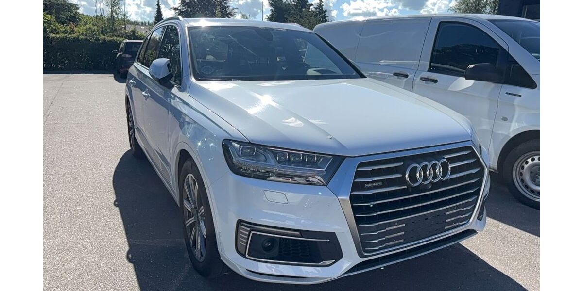 Audi Q7 144.997 km 29.990 &euro; Mönchengladbach 41068
