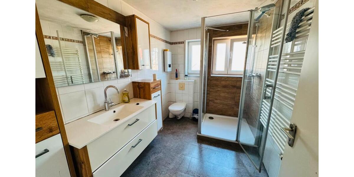 Mehrfamilienhaus, Wohnhaus Leichlingen (Rheinland) - 7 Zimmer, 180 m&sup2;, 499.000&euro; | Angebot:27094087