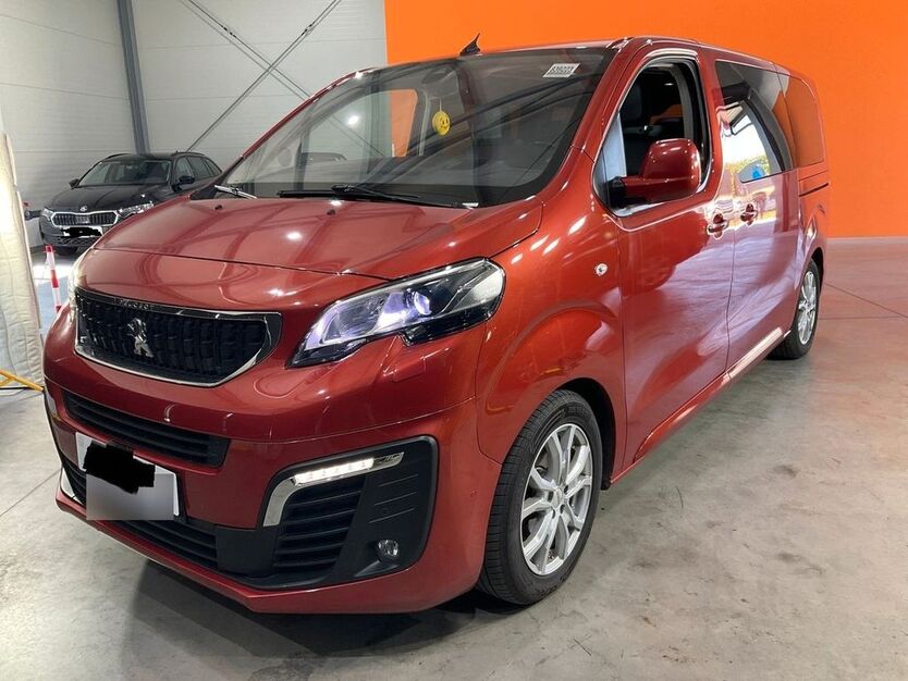 Peugeot Traveller 150.000 km 24.800 € Düsseldorf 40233