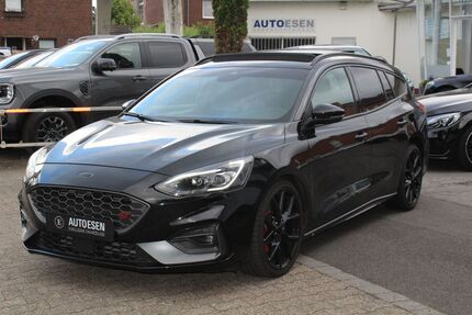 Ford Focus 42.000 km 25.900 &euro; Neuss 41468