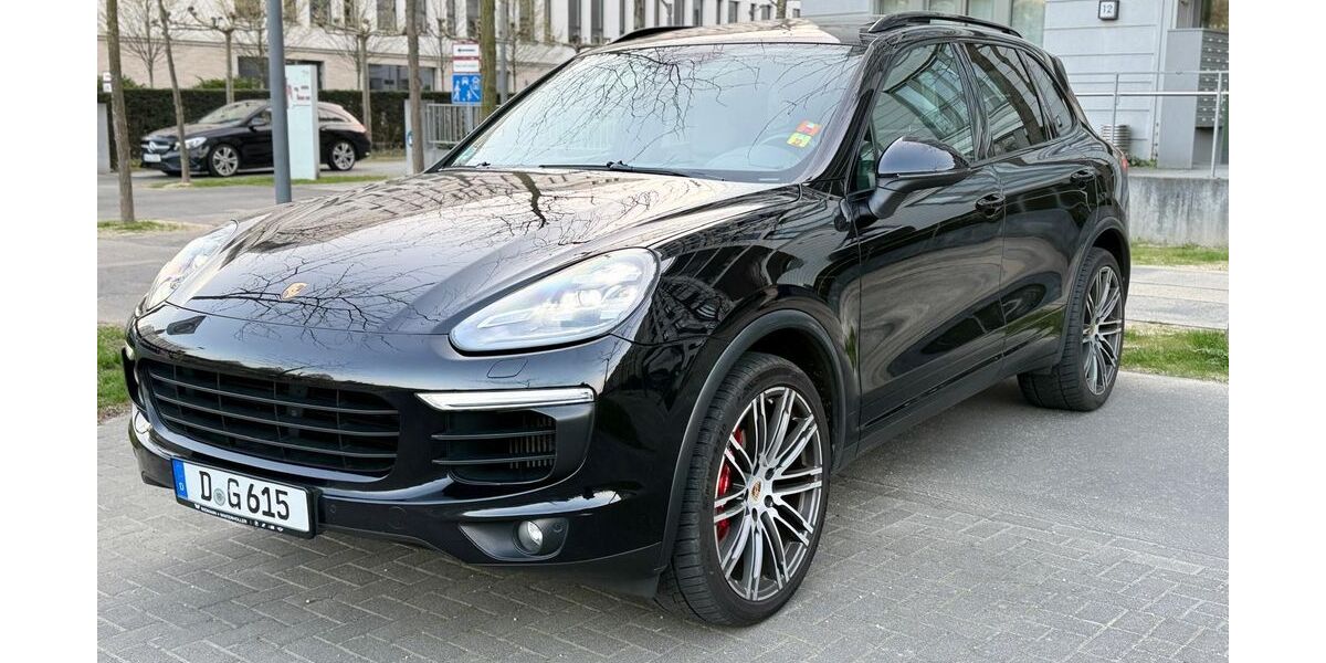 Porsche Cayenne 157.200 km 25.500 &euro; Düsseldorf 40229