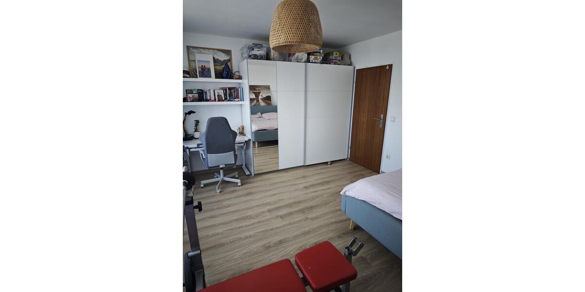 Terrassenwohnung Neuss - 2 Zimmer, 80 m&sup2;, 1.100&euro; | Angebot:25764221