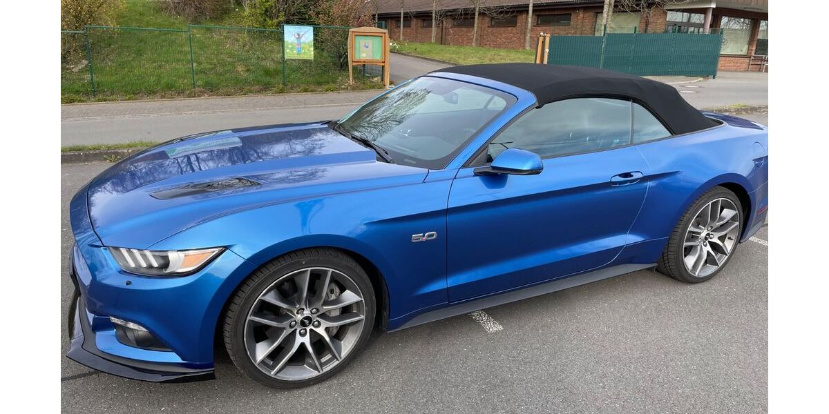 Ford Mustang 64.000 km 28.999 &euro; Remscheid 42859