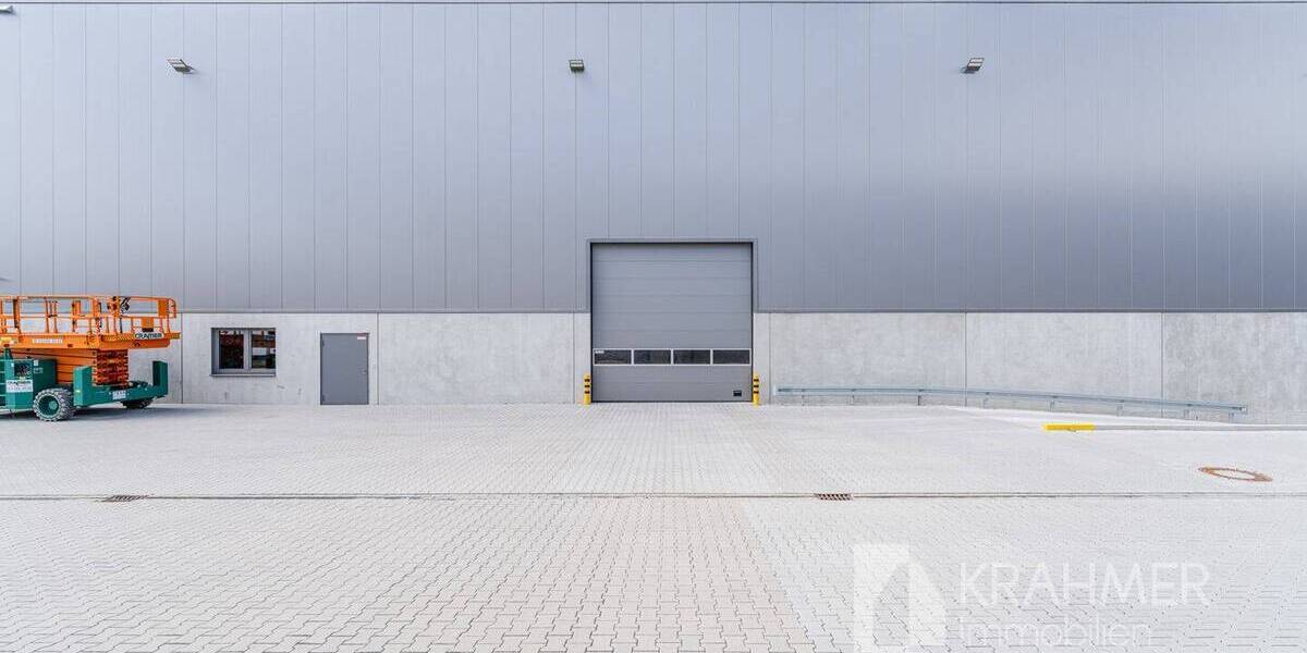 Ratingen-Tiefenbroich: Neue Bürofläche, ca. 215 qm, Lagerfläche optional verfügbar zimmer