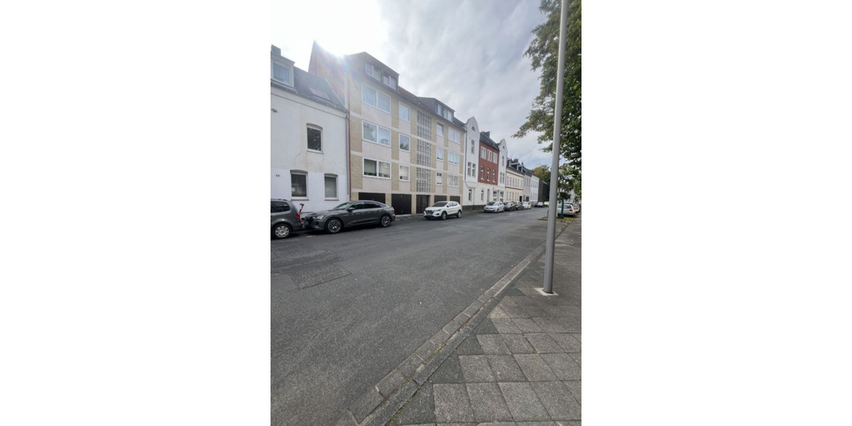 Moderne 2-Zimmer Dachgeschosswohnung in Düsseldorf-Benrath 2 zimmer