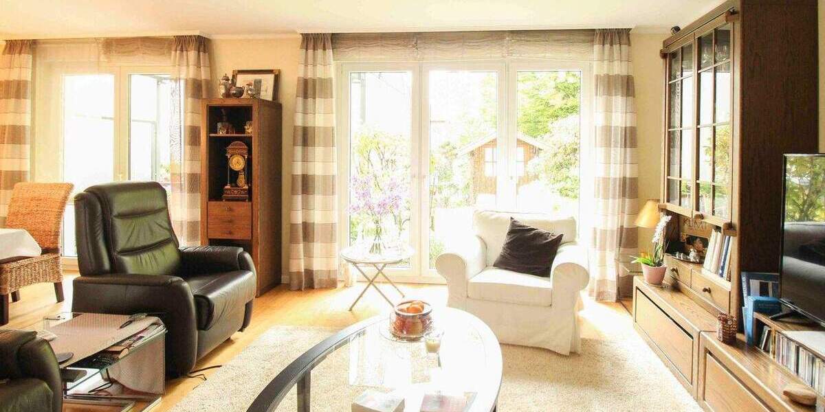 Wohnen im Grünen - charmante Erdgeschosswohnung mit Garten und Terrasse am Waldrand 3 zimmer