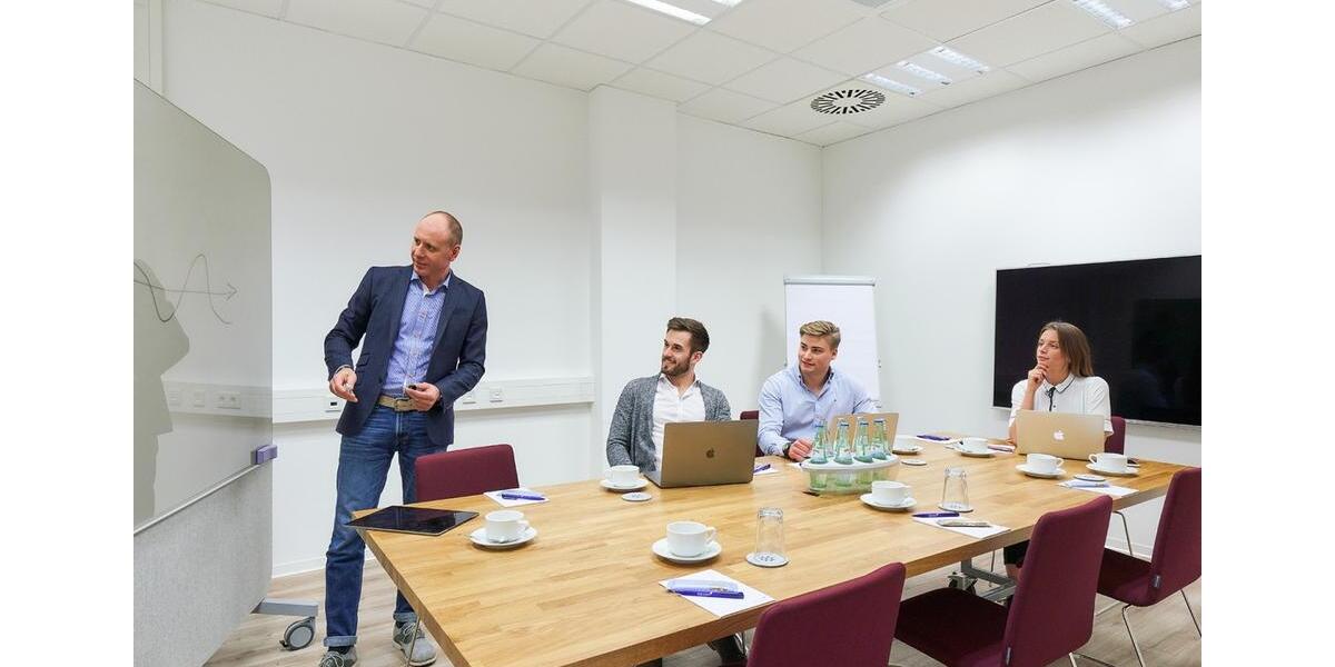 Virtuelle Geschäftsadresse mit Top Service-Paket – schnelle Abwicklung! zimmer