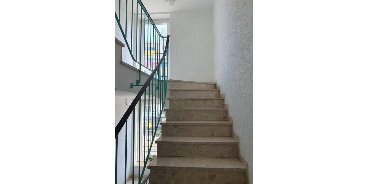 Etagenwohnung Krefeld Cracau - 3 Zimmer, 75 m&sup2;, 249.000&euro; | Angebot:26885023