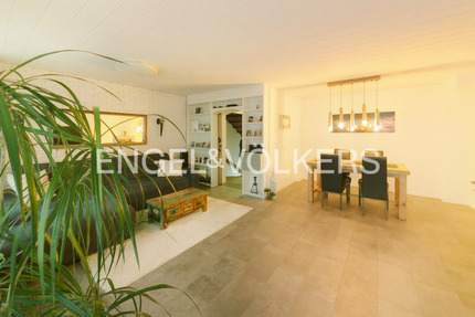 Modernisiertes Reihenmittelhaus in Hilden-Nord 4 zimmer