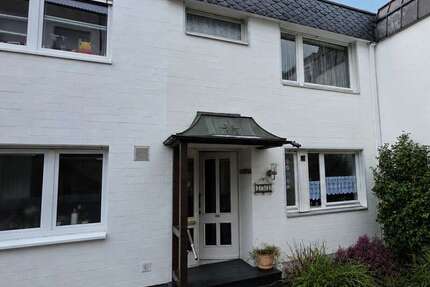 Haus Solingen - 4 Zimmer, 145 m&sup2;, 308.000&euro; | Angebot:26896856