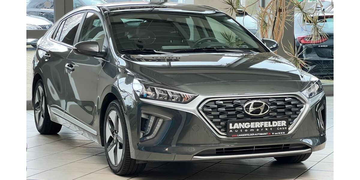 Hyundai IONIQ 54.388 km 18.299 &euro; Wuppertal 42389