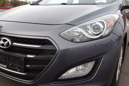 Hyundai i30 118.000 km 7.890 € Solingen 42719